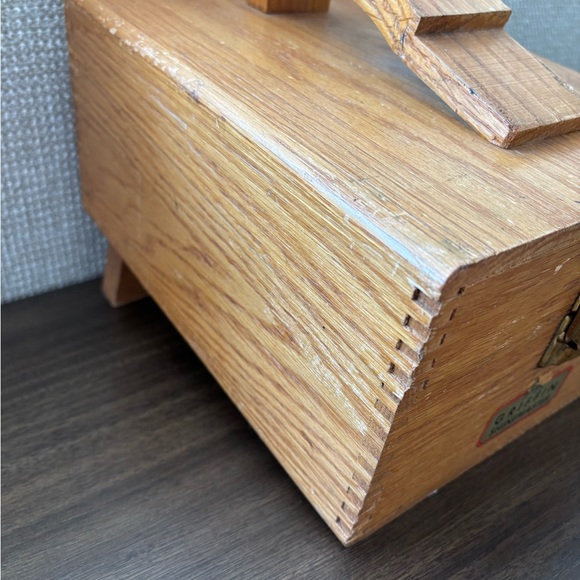 Vintage Griffin Shoe Polish Kit with Brush - Black, Brown, Neutral - Picture 5 of 6